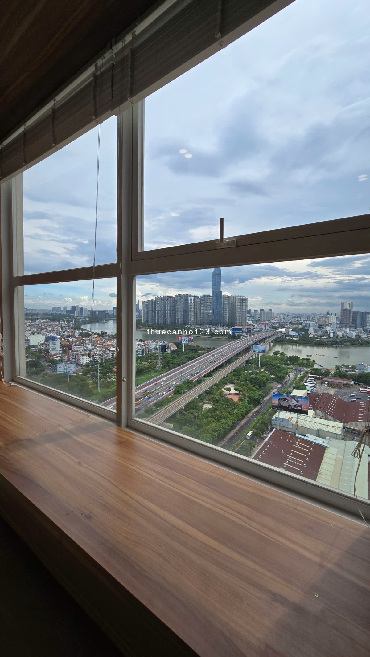 2PN 122,5M2 Thảo Điền Pearl cho thuê