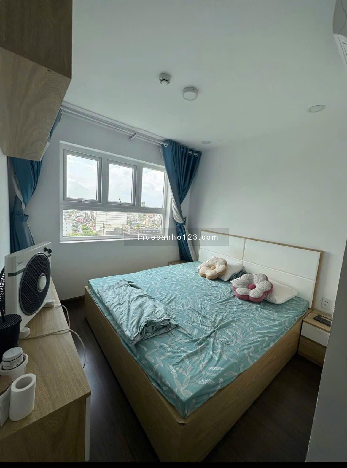 Chung cư Central Plaza, Phạm Văn Hai, TB, NT, 68m2, 2PN, 2WC, 14tr/th.