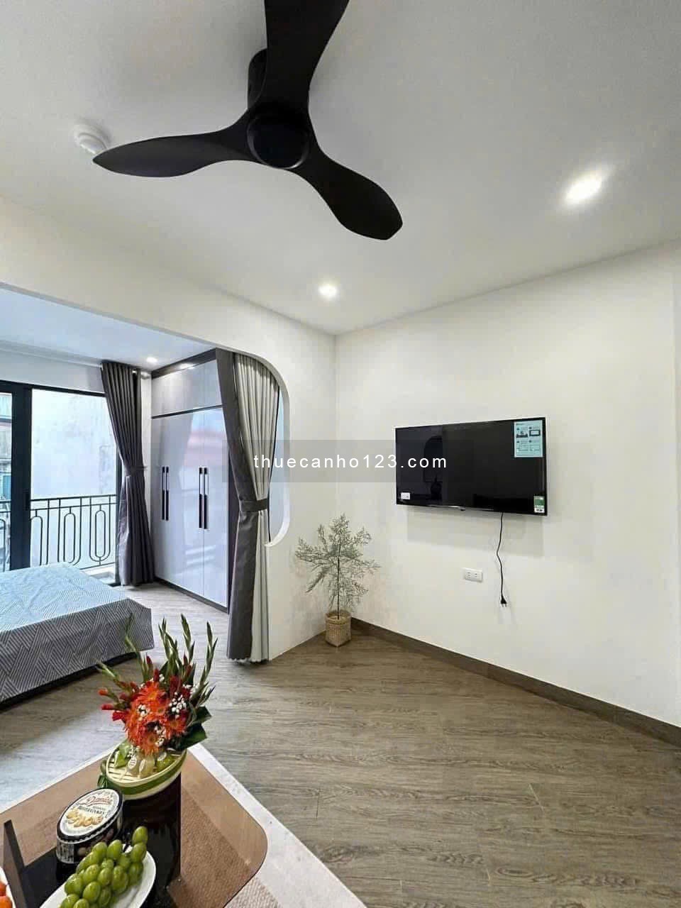 Cho Thuê Căn Hộ Cao Cấp Có Ban Công Gần Sân Bay