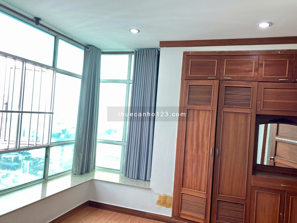 Cho thuê 1 phòng cho nữ 4,5 triệu - Lê Văn Lương Quận 7