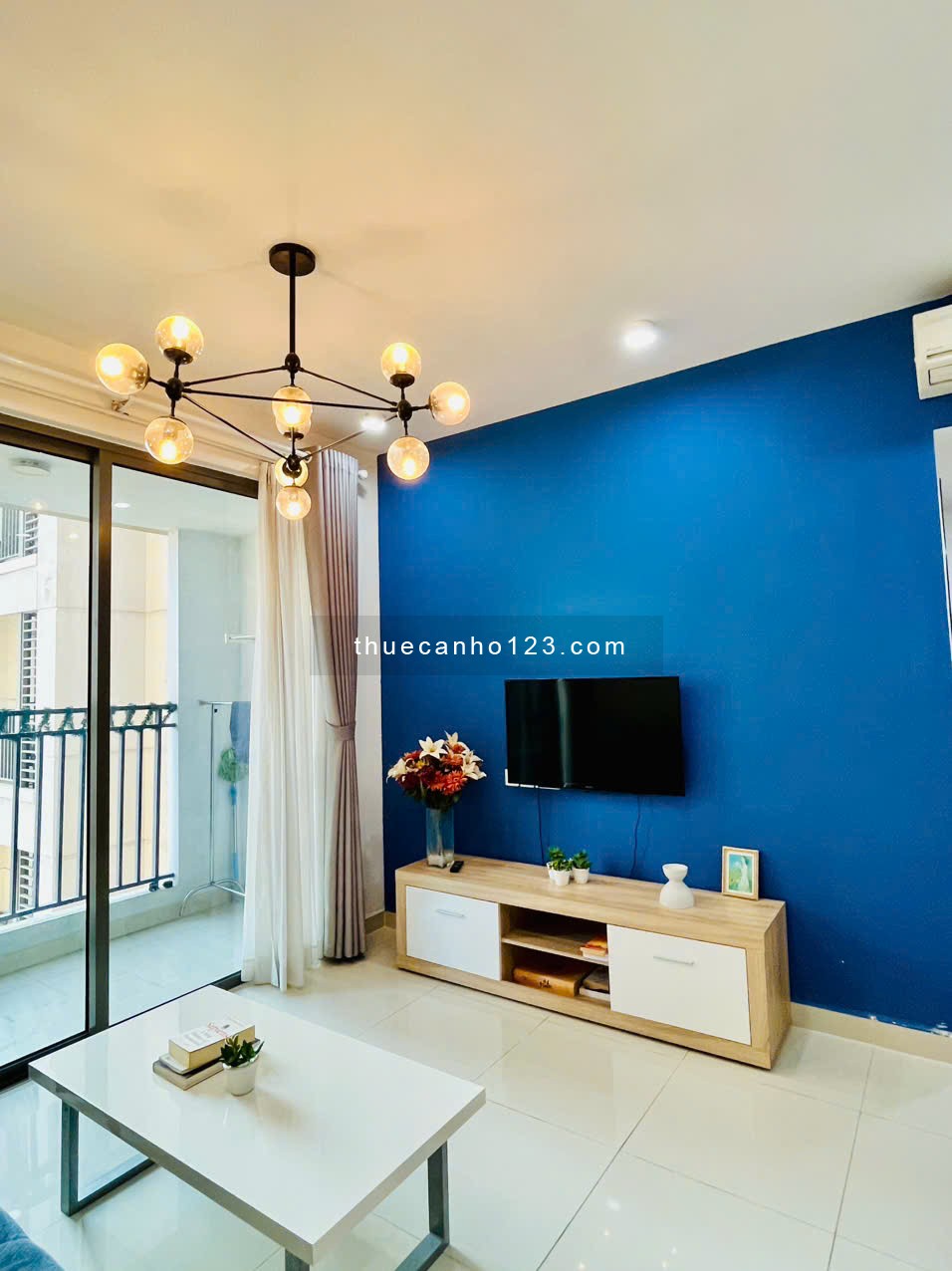 Cho thuê Căn Hộ Cao Cấp The Tresor, 39B Bến Vân Đồn Quận 4