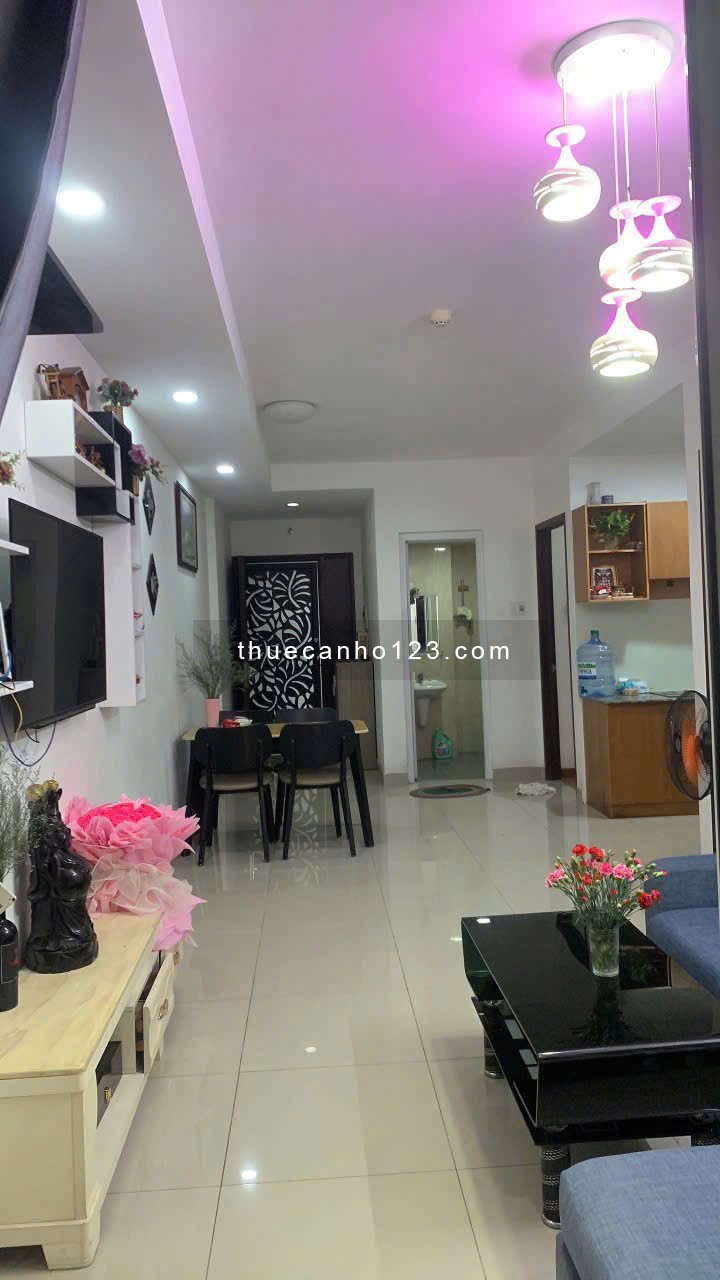 Chung cư Ruby, 2A Nguyễn Sỹ Sách, TB: 2p ngủ, full NT, 10tr/th