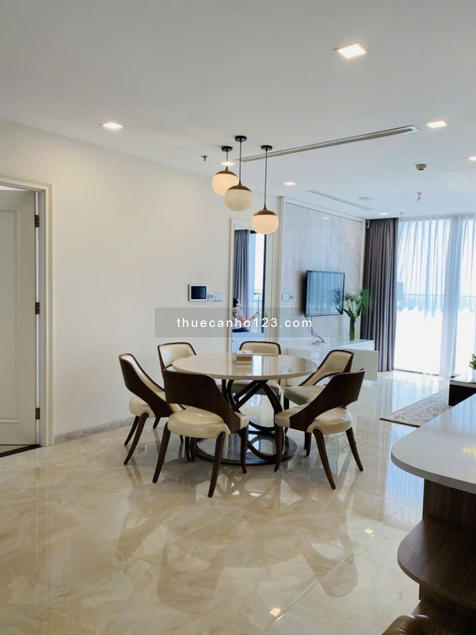 [ Giá sốc ] Nhà đẹp - Cho thuê căn hộ 3PN,2WC view sông giá chỉ 55 triệu Vinhomes Golden River
