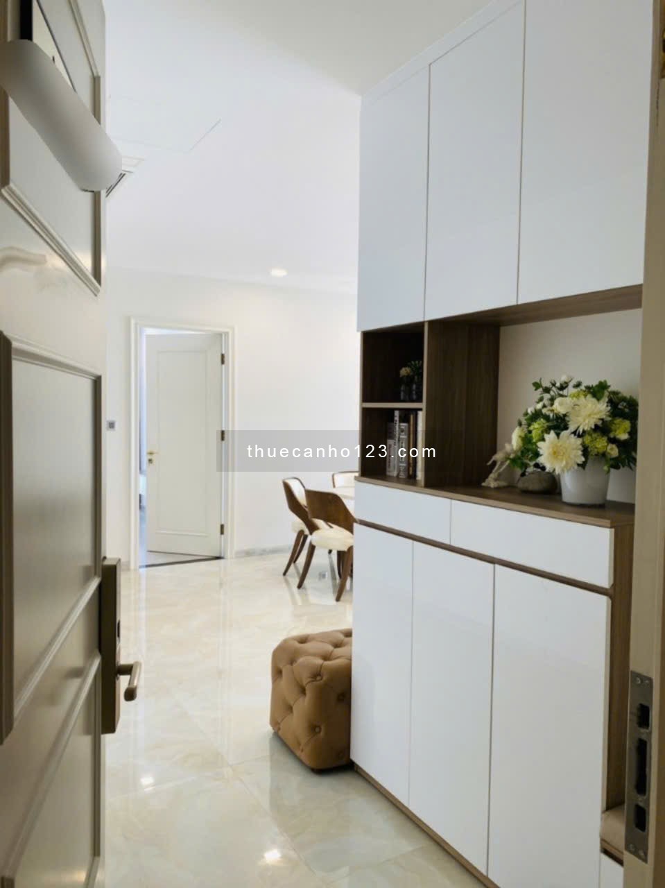 [ Giá sốc ] Nhà đẹp - Cho thuê căn hộ 3PN,2WC view sông giá chỉ 55 triệu Vinhomes Golden River