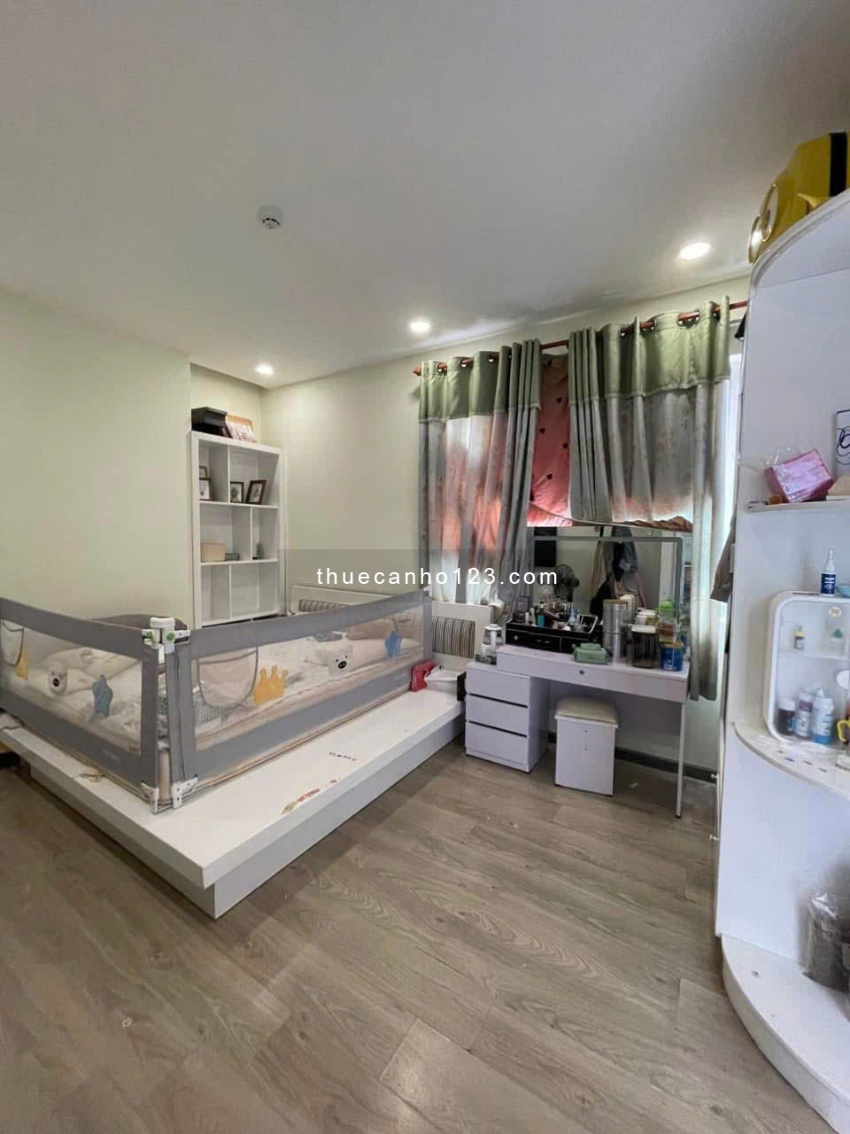 Chung cư Carillon 2, Trịnh ĐÌnh Thảo, TP: 3p ngủ, có NT, 93m2 12tr