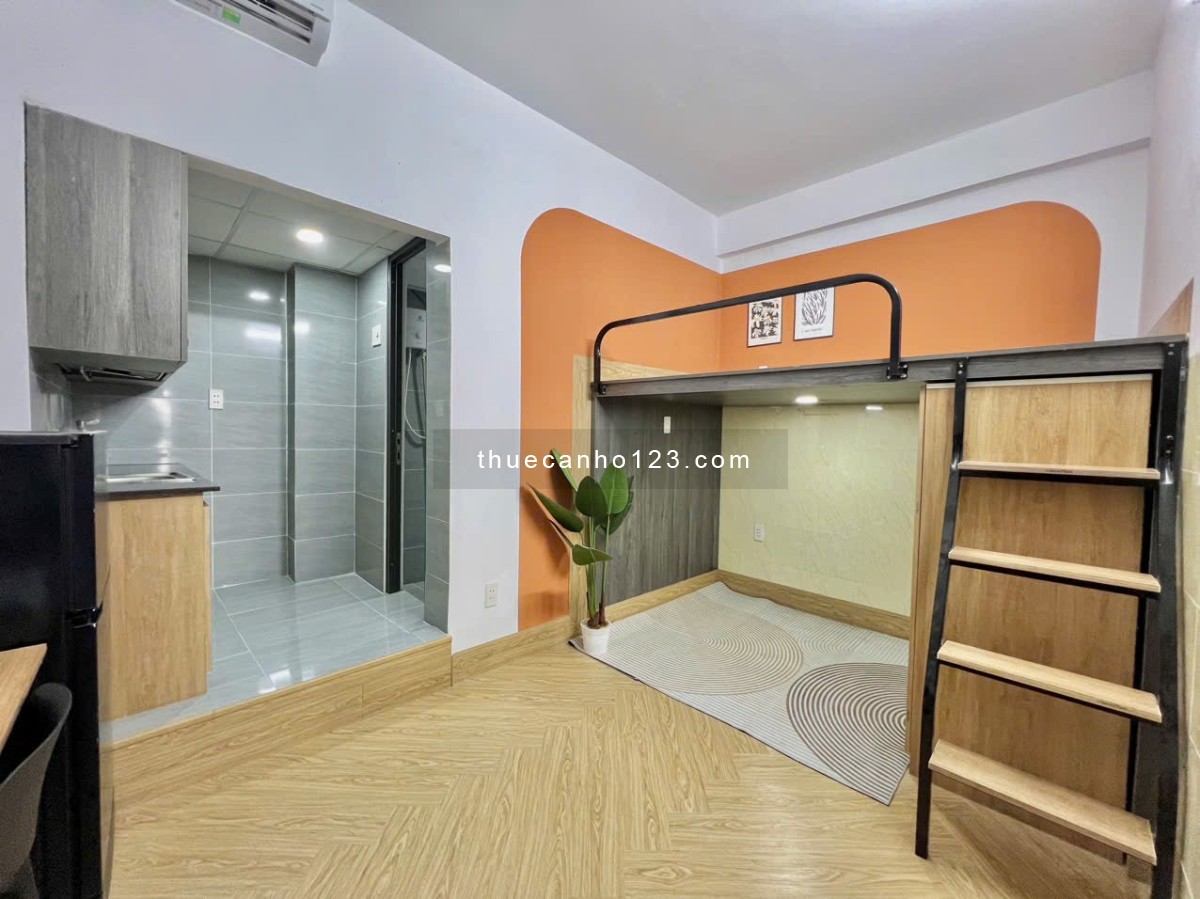 Căn hộ có gác, full nội thất – Mới tinh – Gần khu sân bay