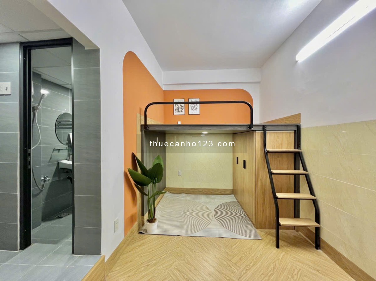 Căn hộ có gác, full nội thất – Mới tinh – Gần khu sân bay