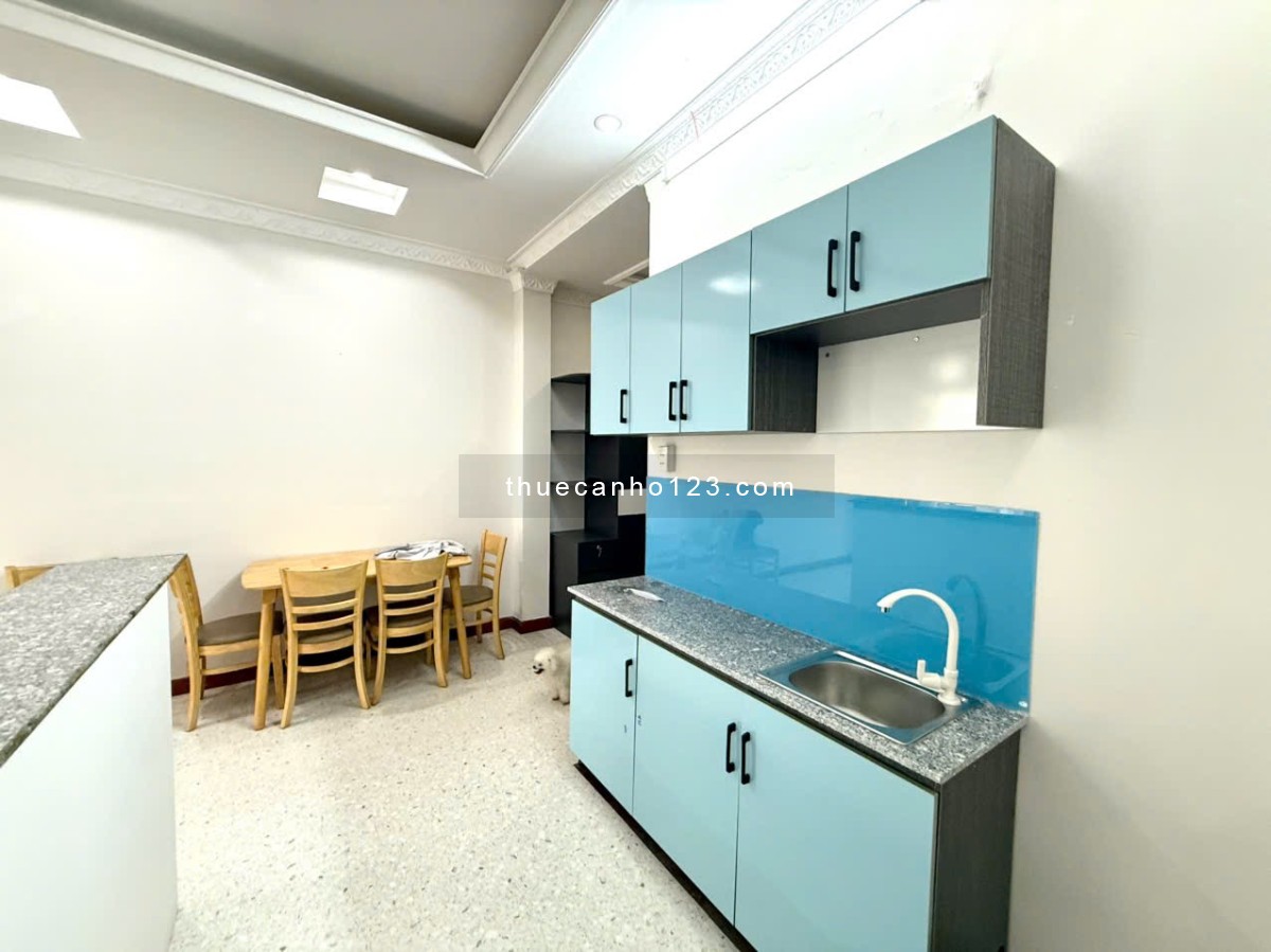 Căn hộ mini 40m2 có ban công rộng - tách bếp, có bồn tắm tại Bạch Đằng Tân Bình