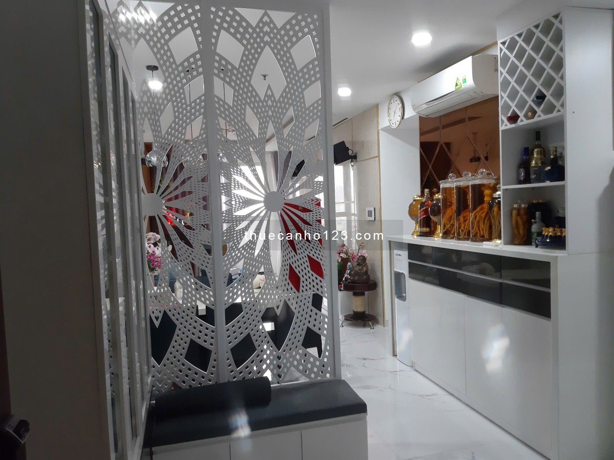 Cho thuê CC The Prince Residence, 25 triệu, 100m2, 3PN + 2WC, view đẹp, giá tốt tại Phú Nhuận, HCM