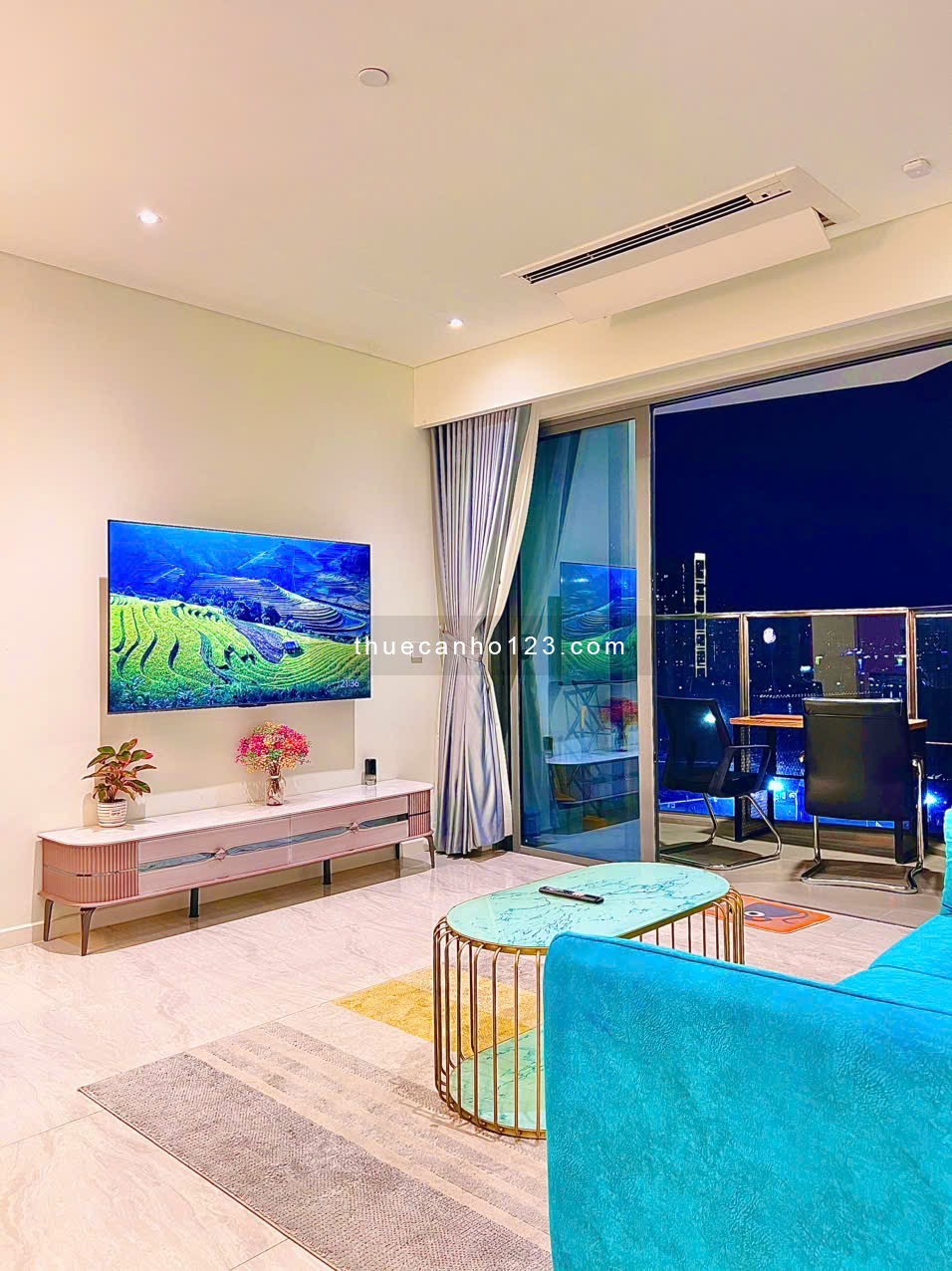 Cho thuê căn hộ 2PN Metropole Thủ Thiêm full nội thất cao cấp, view sông, Cầu Bason ... siêu đep