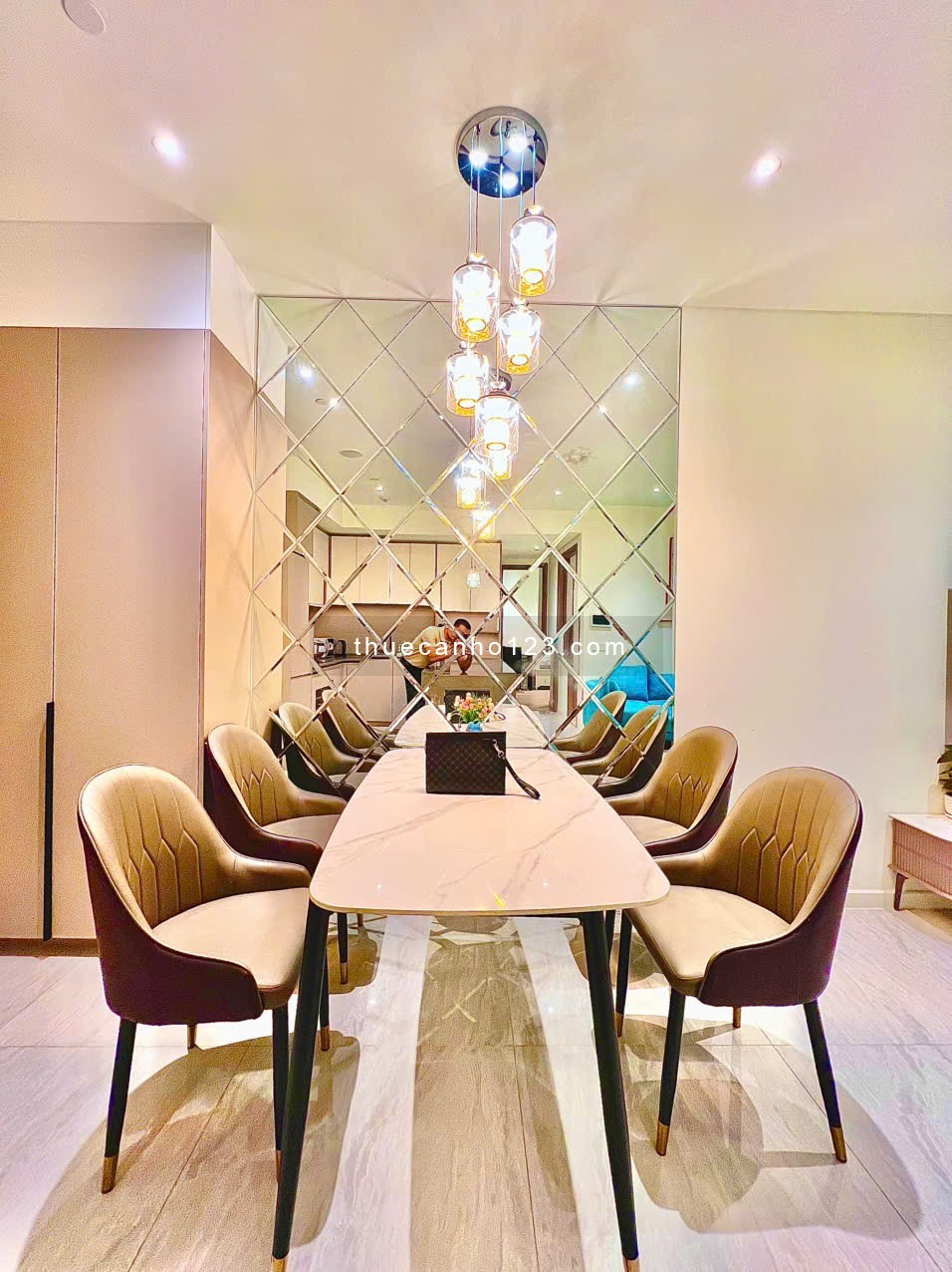 Cho thuê căn hộ 2PN Metropole Thủ Thiêm full nội thất cao cấp, view sông, Cầu Bason ... siêu đep