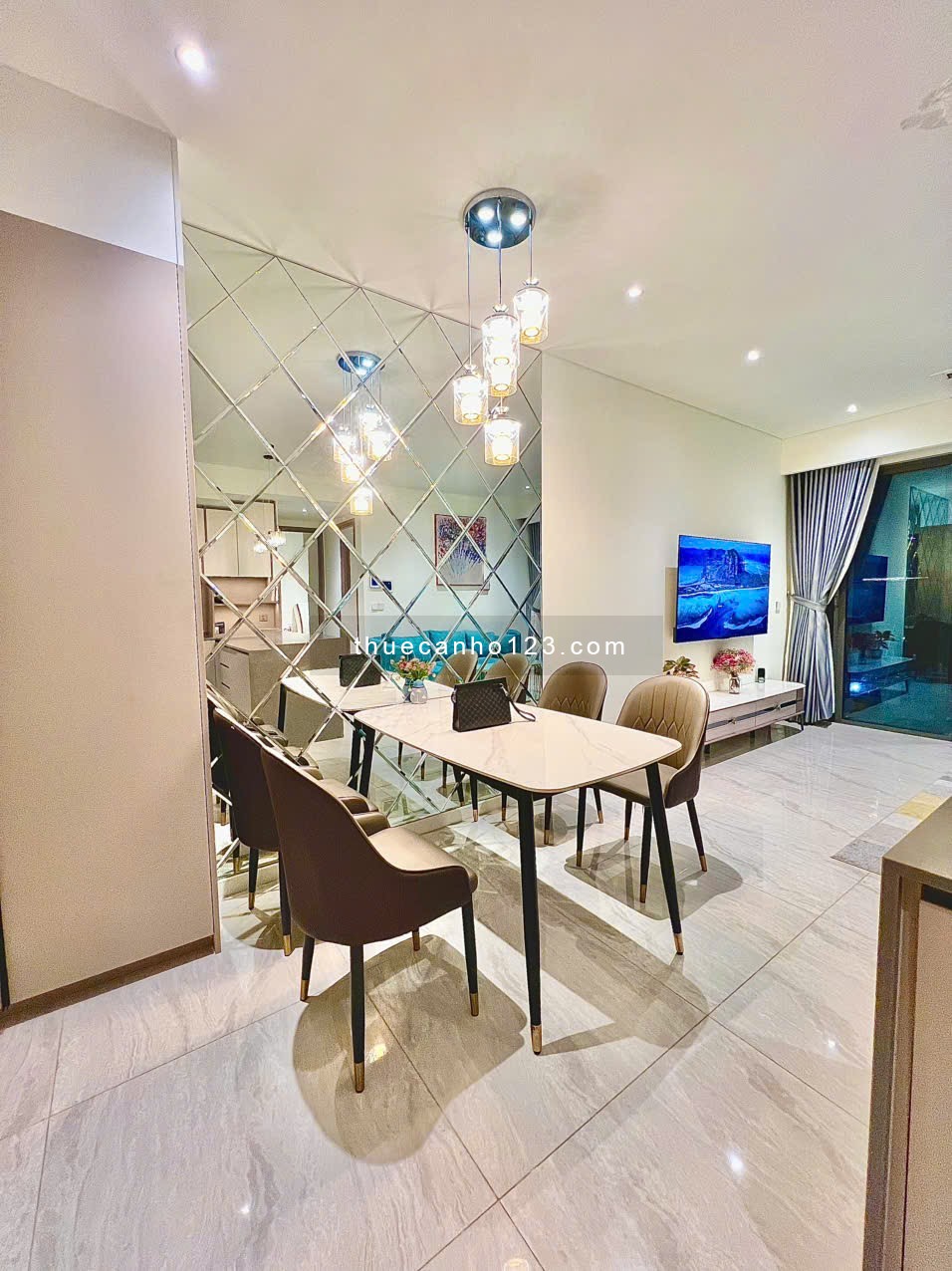 Cho thuê căn hộ 2PN Metropole Thủ Thiêm full nội thất cao cấp, view sông, Cầu Bason ... siêu đep