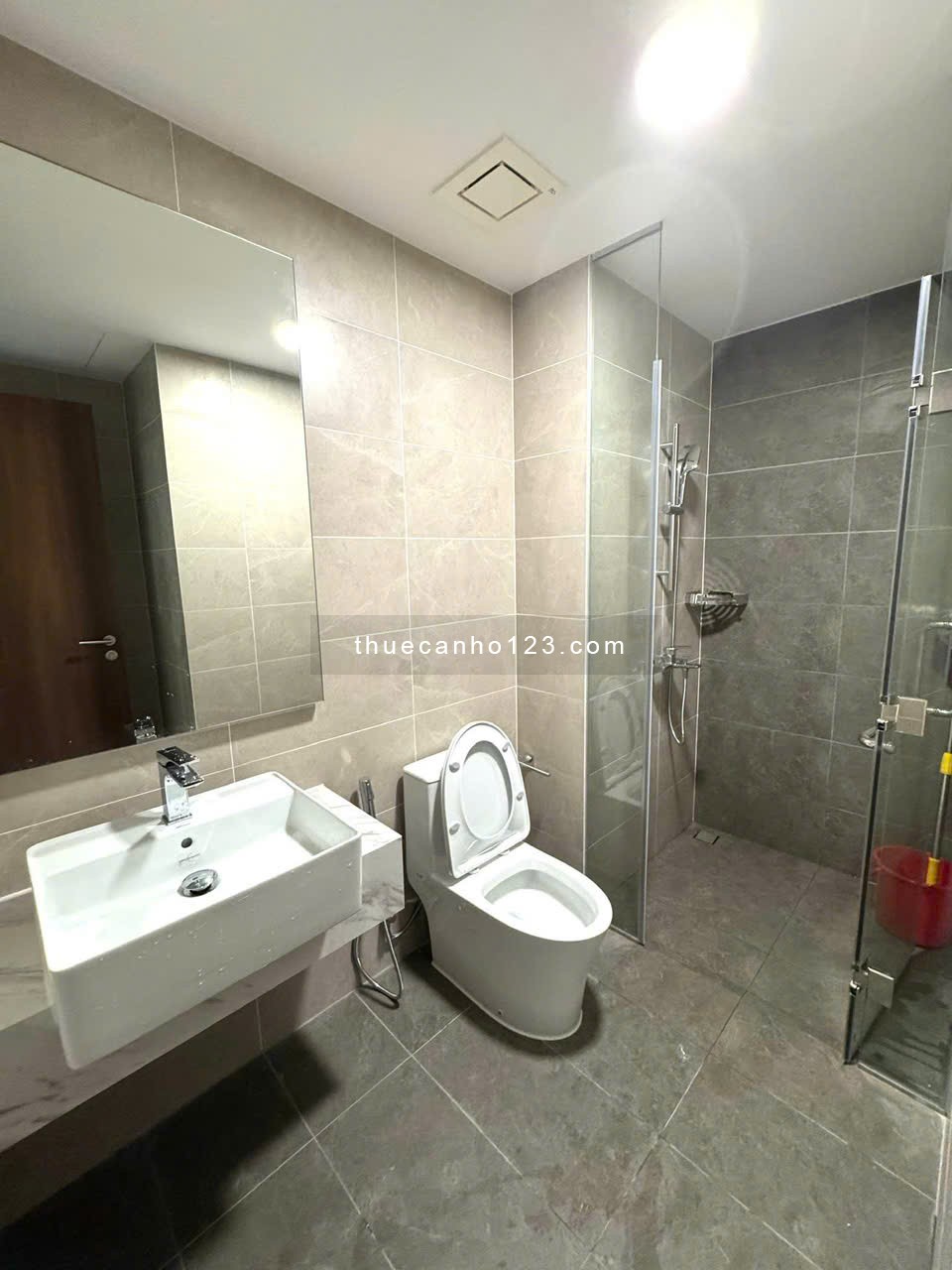 Chung cư Satra Eximland, Phan Đăng Lưu, PN: 120m2, 3p ngủ, full NT, 22triệu