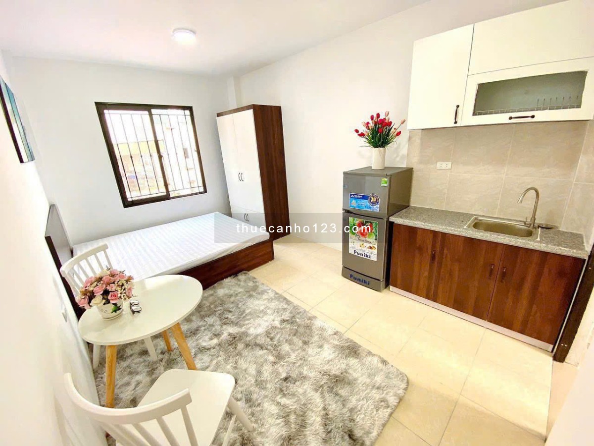 Căn hộ Cửa Sổ - Đường 3 tháng 2 - Quận 10, 20m2, 5tr/th, Full nội thất