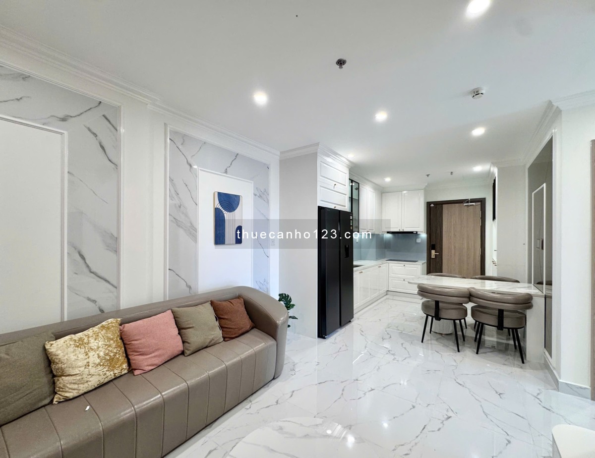 Cho thuê Vinhomes 3PN, có nội thất hoặc nhà trống giá tốt, View sông, nhà mới