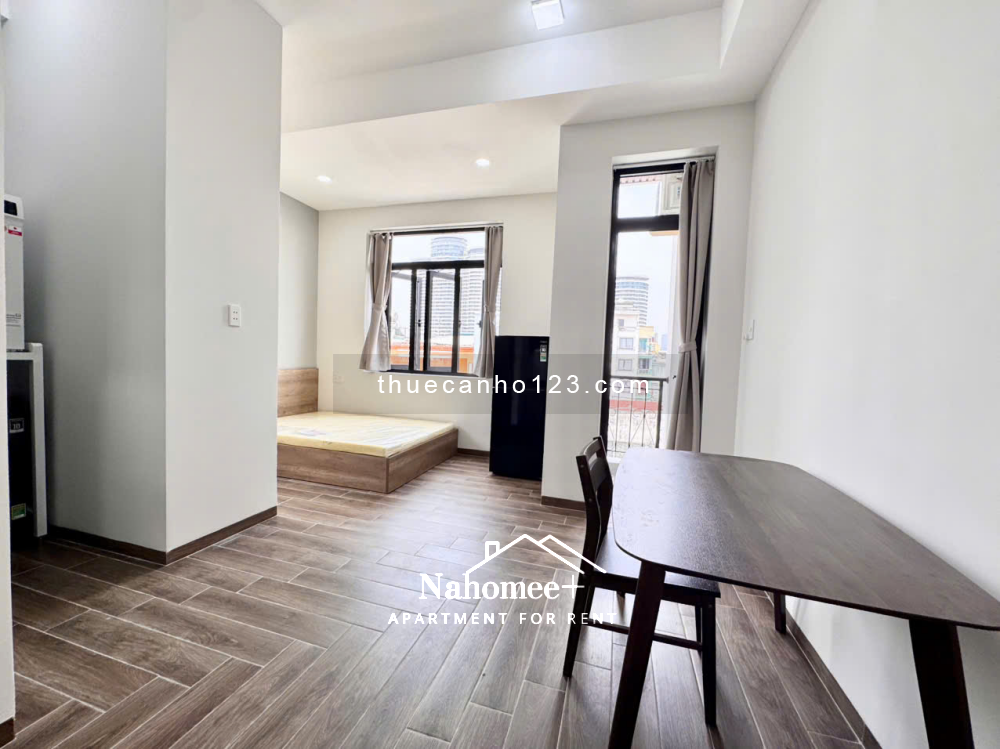 Căn hộ ban công / cửa sổ thoáng, giặt sấy riêng ngay trung tâm - Cầu Thị Nghè - XVNT - Bình Thạnh