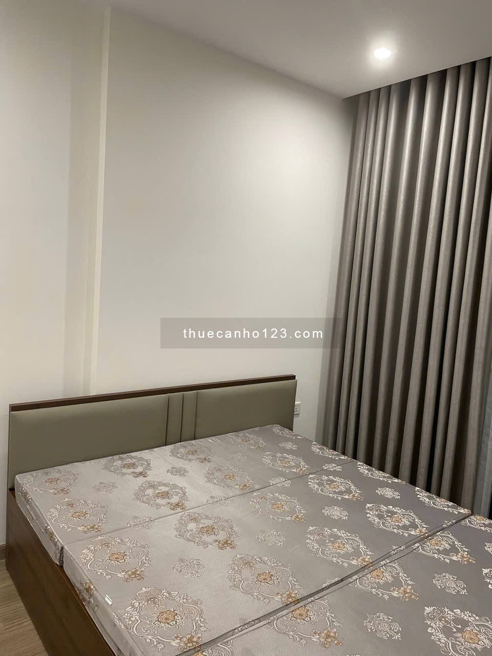 Cho thuê căn hộ 61m² tại tòa SA3 – Vinsmart City, giá chỉ 10 triệu/tháng