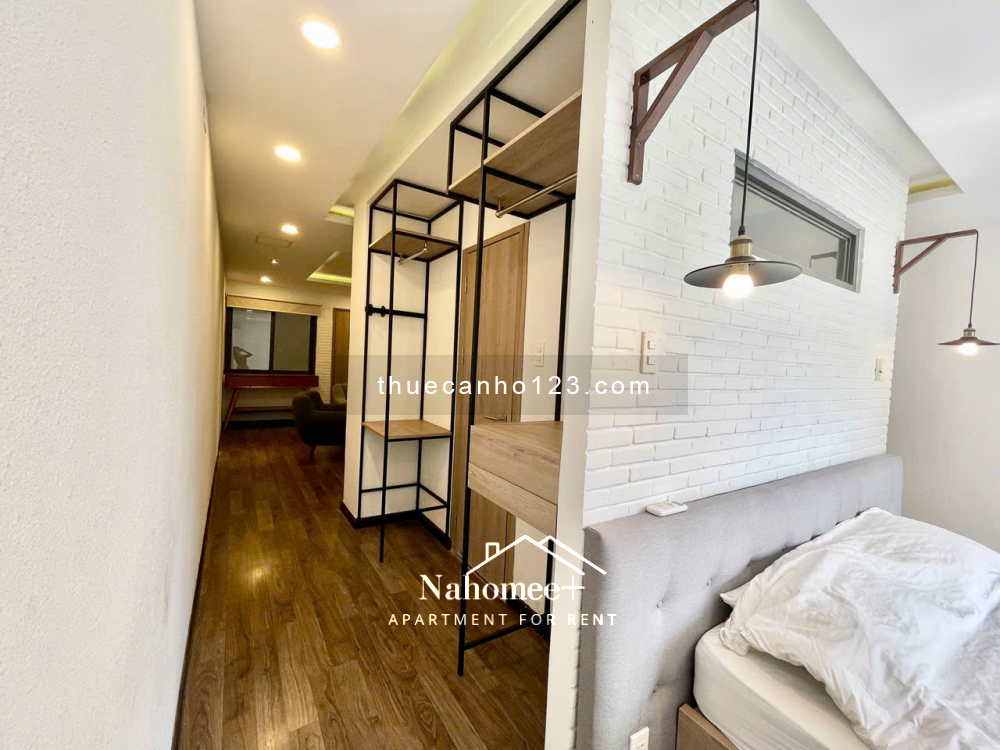 Căn hộ Balcon View cực chill, Ngã tư Hàng Xanh, Nguyễn Gia Trí - Bình Thạnh