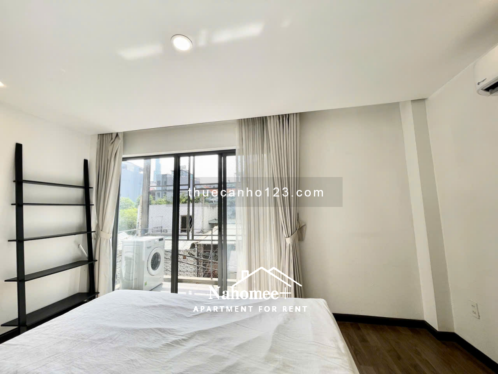 Căn hộ Balcon View cực chill, Ngã tư Hàng Xanh, Nguyễn Gia Trí - Bình Thạnh