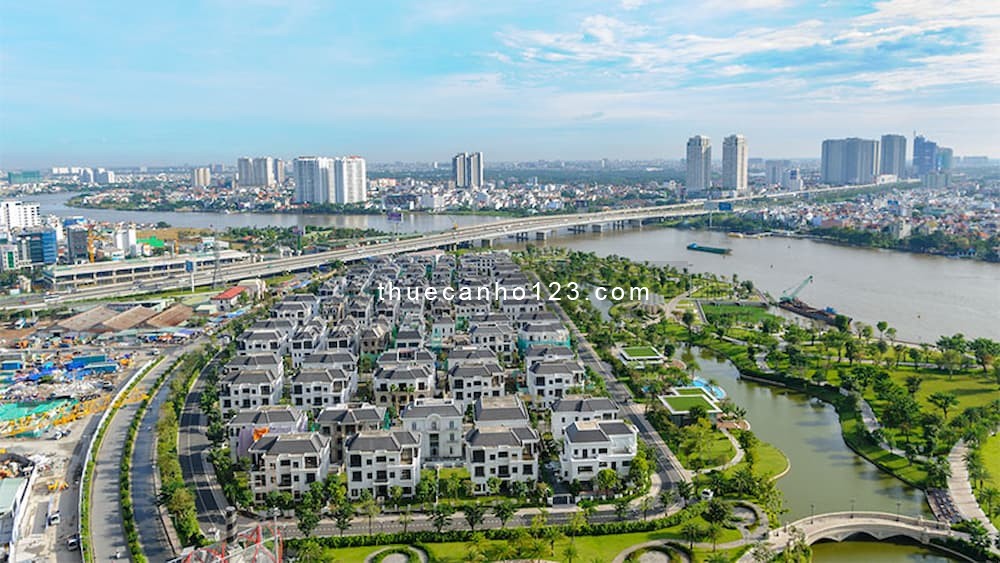 English Below - Cho thuê Căn hộ 4PN có 2 ban công rộng Full NT tại Vinhomes Central Park