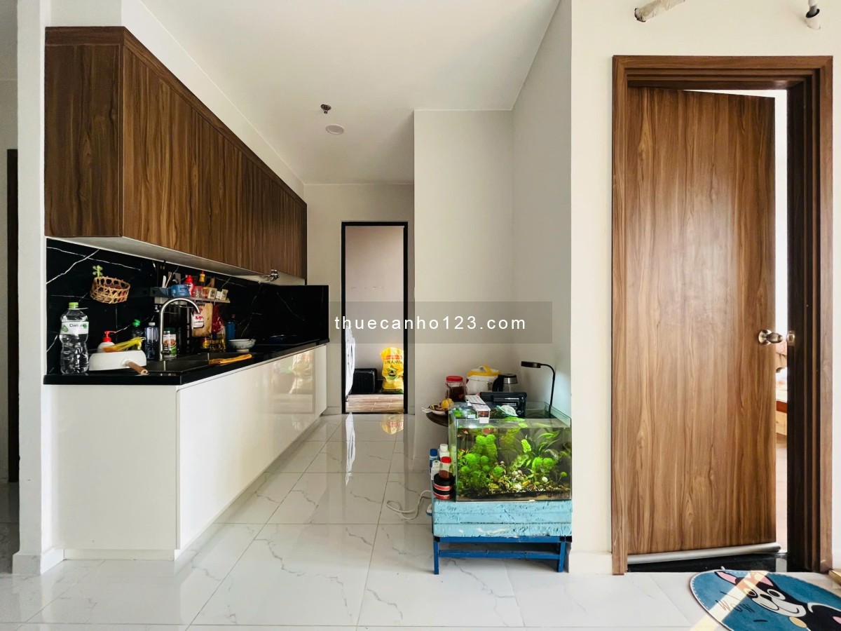 Cho thuê căn hộ 2 phòng ngủ, có sẵn máy lạnh, Opal Skyline – Lái Thiêu, giá chỉ 5 triệu/tháng