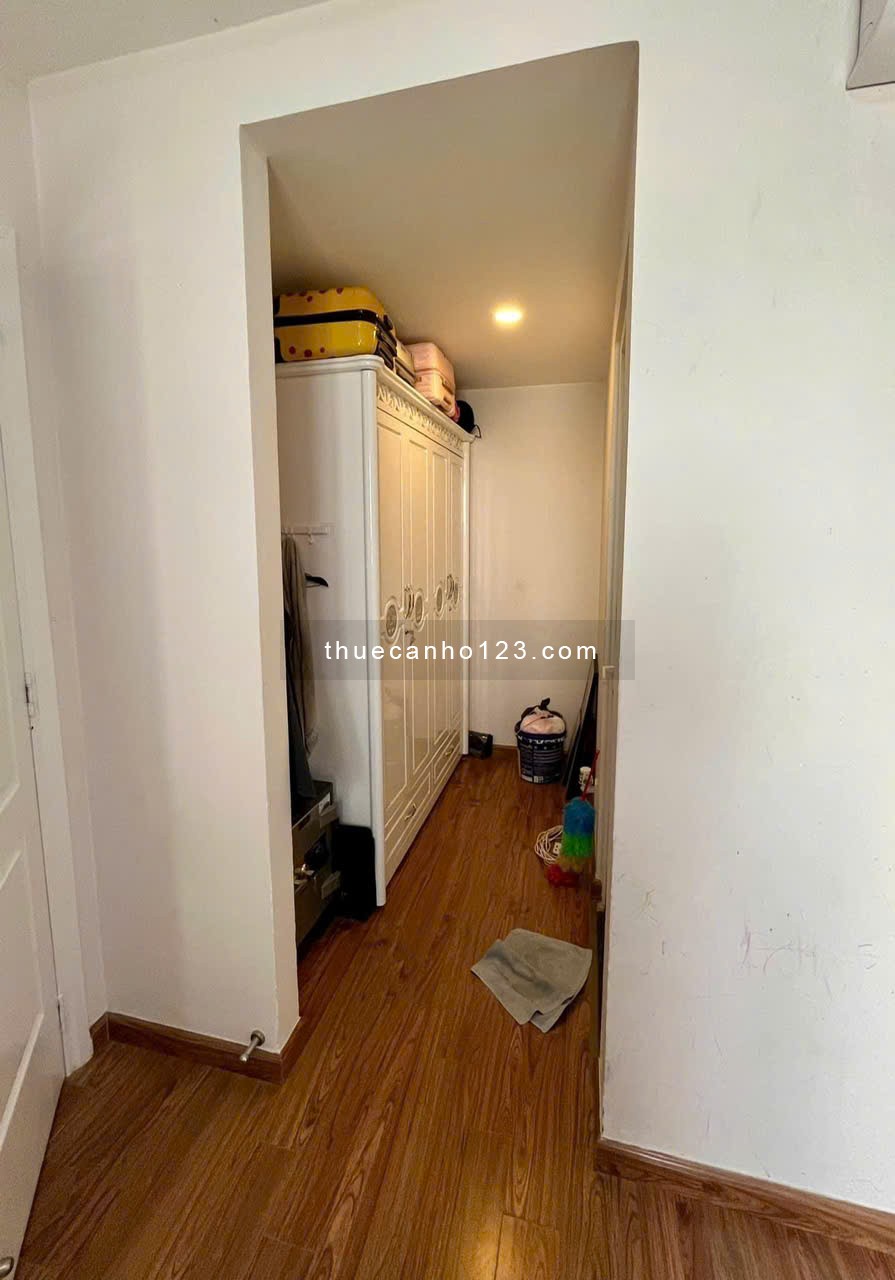 Cho thuê chung cư Ruby Garden, Tân Bình: 87m2, 2p ngủ, 2wc 10tr/th