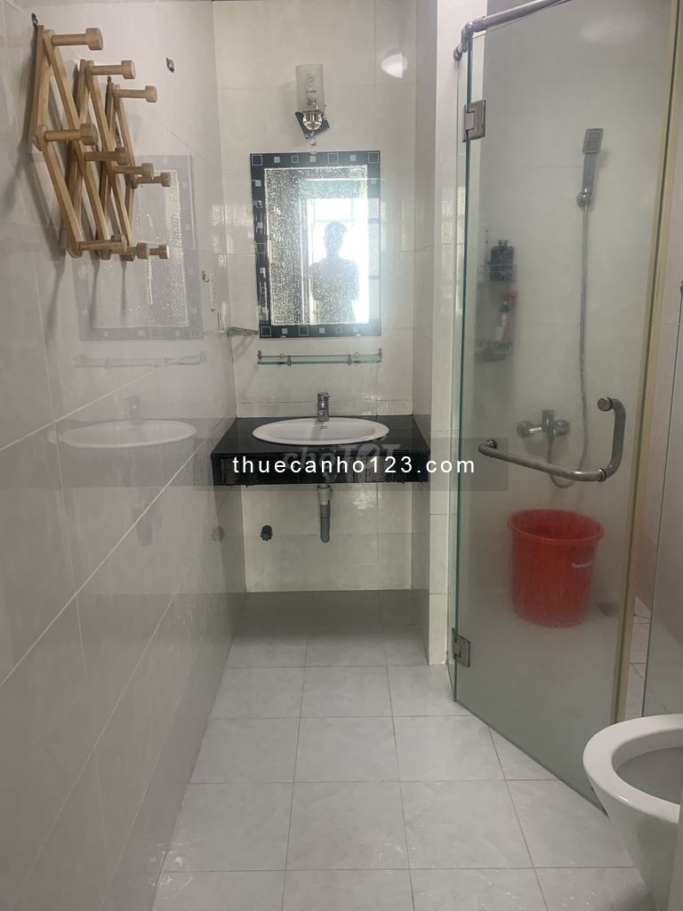 Cho thuê căn hộ 1 phòng ngủ nhà trống Vạn Đô Quận 4 giá 10 triệu/tháng
