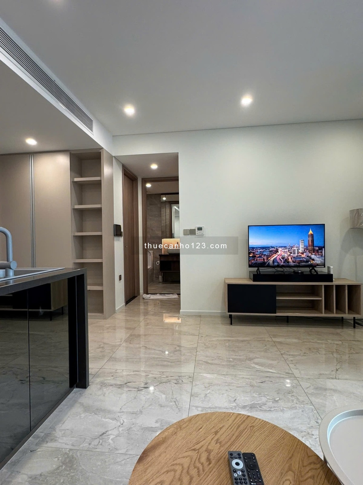 Satra Eximland,Phan Đăng Lưu, Phú Nhuận: 3p ngủ, có nội thất, 22tr/th