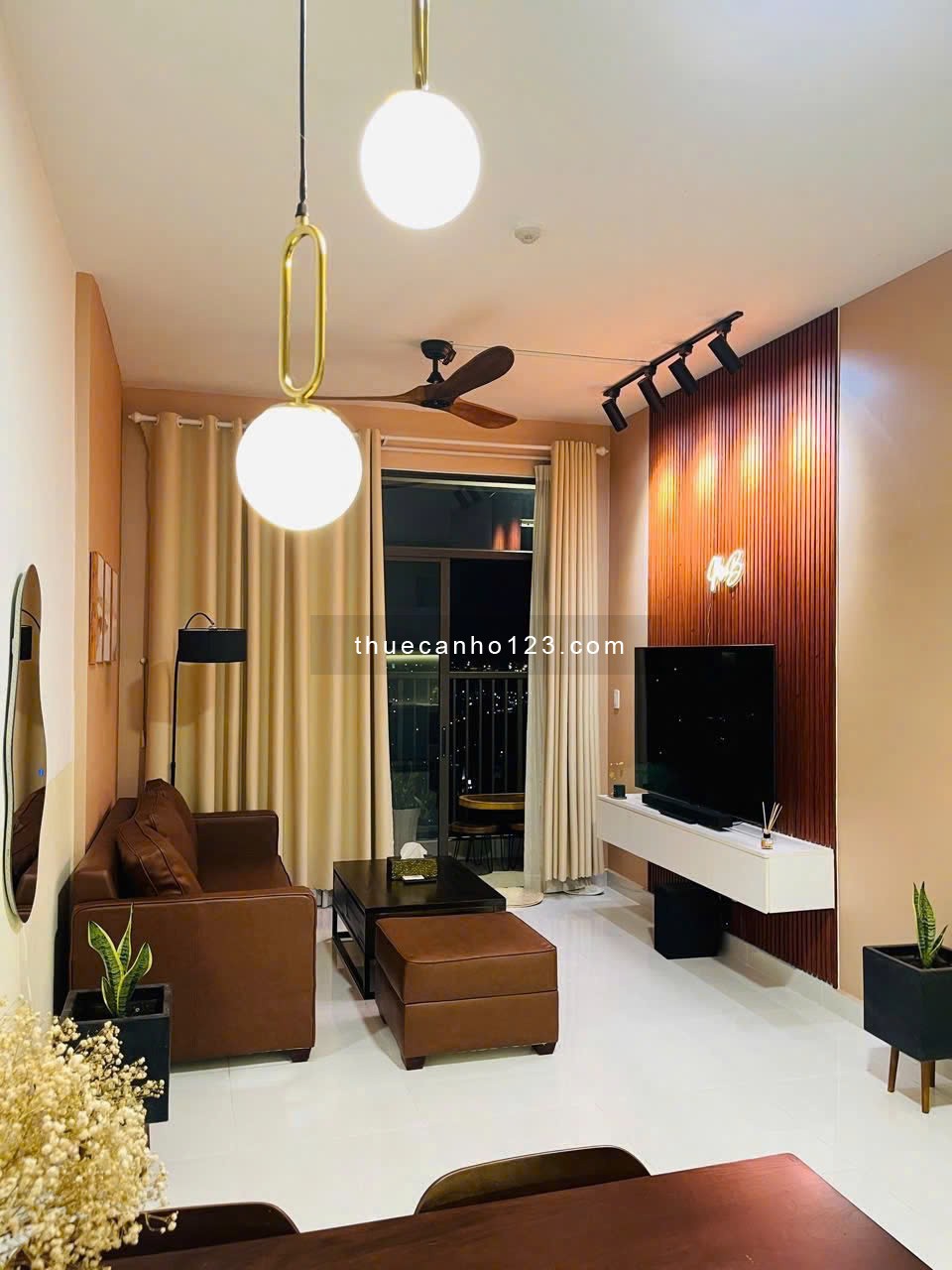Chung cư Botanica, P2, Tân BÌnh:73m2, 2p ngủ,NTCC, 16tr/th