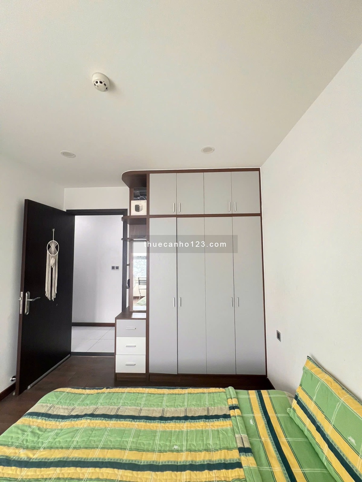 Cho thuê chung cư Prince Nguyễn Văn Trỗi, Phú Nhuận: 105m2, 3p ngủ, NT, 24tr