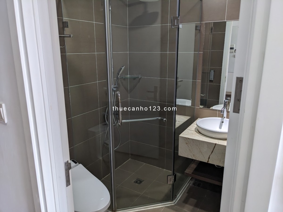 Chính chủ cho thuê CHCC The Terra số 83 Hào Nam Đống Đa, 77m², 2 PN, full đồ, giá 20tr/tháng