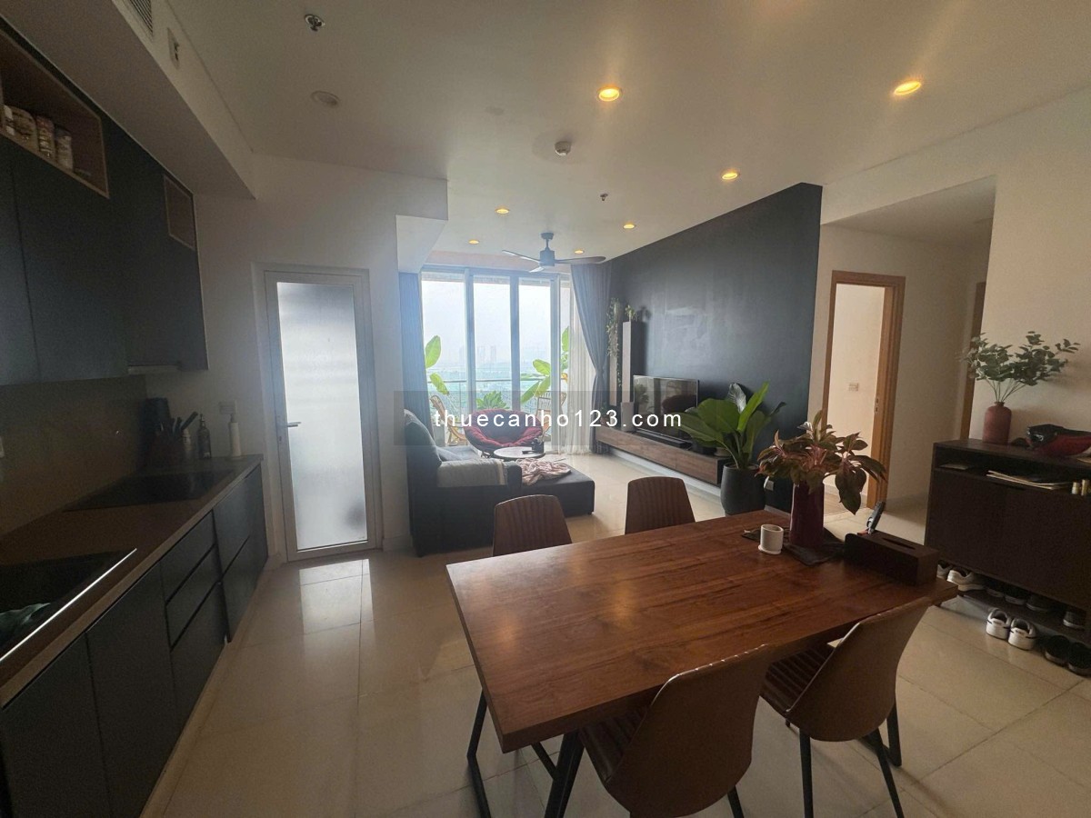Cho thuê căn hộ Sarimi Sala Đại Quang Minh 2 phòng ngủ full nội thất cao cấp