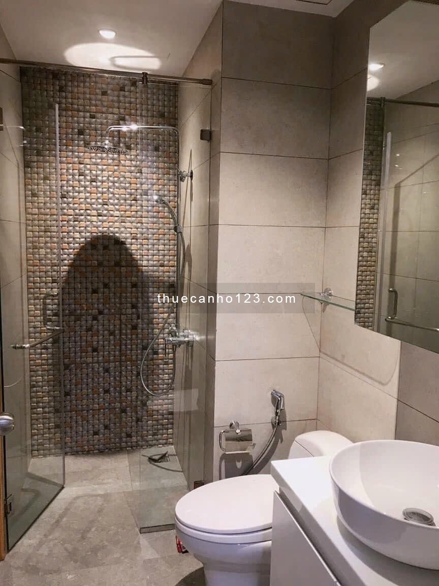 Gia đình cần cho thuê CH Satra Eximland 125m2, 3pn, 2wc, Full NT, có bancon. Giá cho thuê: 2 tr/th