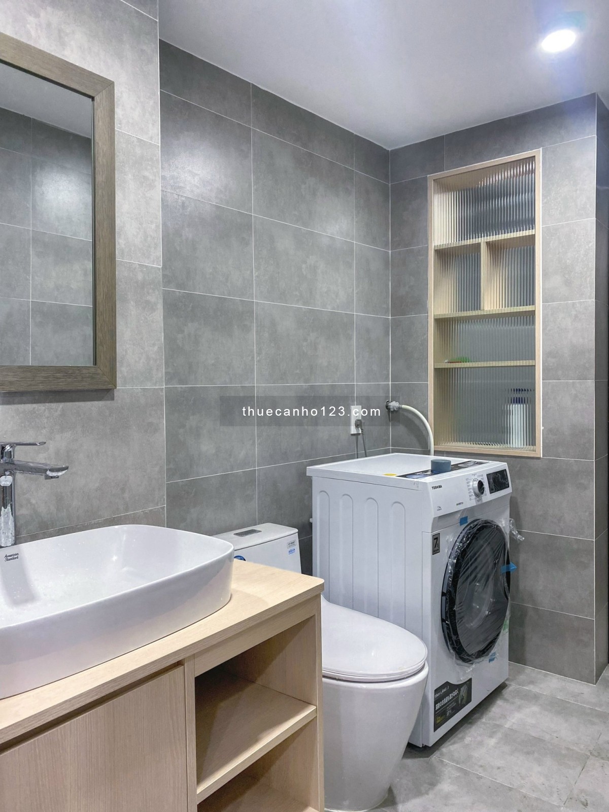 Căn Hộ Studio Balcony Thiết Kế Sang Trọng_Hiện Đại_QUẬN 2