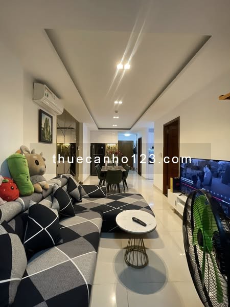 Cho thuê căn hộ cao cấp Skycenter Phổ Quang Tân Bình. 80m 2pn2wc đủ nội thất đẹp giá 18tr 0932834569