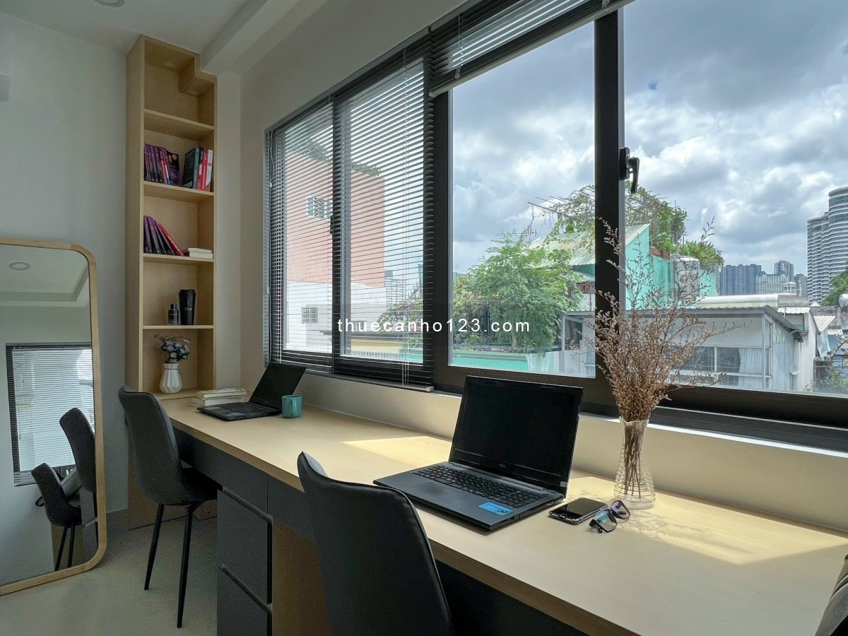 Căn Hộ Studio Balcony Thiết Kế Sang Trọng_Hiện Đại_QUẬN 2