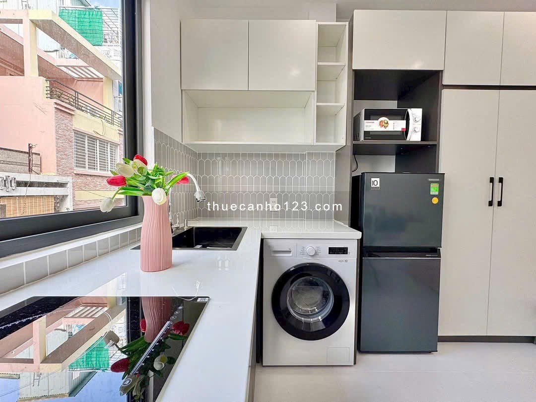 Hiện Đại Thoáng mát Gần Cầu Sài Gòn , Sala Quận 1