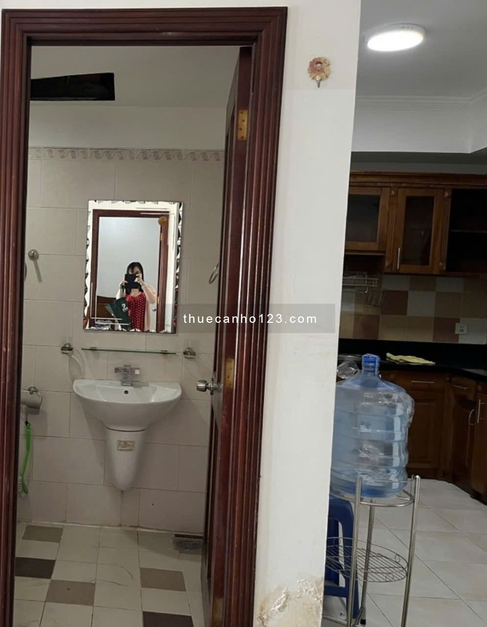 Cho thuê căn hộ Phúc Yên 1 Phan Huy Ích dt 84m 2pn2wc đủ nội thất chỉ 9tr 0932834569