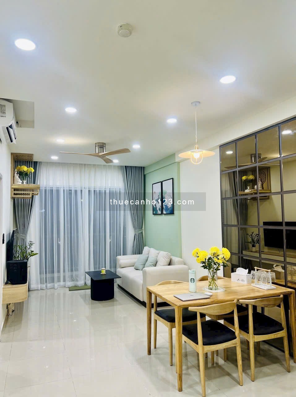 Cho thuê căn hộ 8x Đầm Sen, DT 47m2, 1PN, nhà trống, giá 6.5tr/tháng.