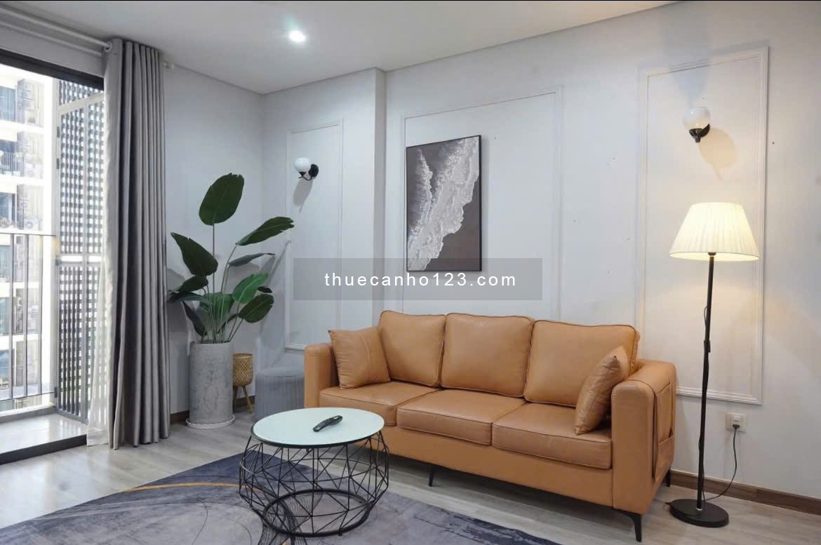 Sky Center, Phổ Quang, TB, 2PN rộng, 97m2, Căn góc, NTCC, 19tr/tháng