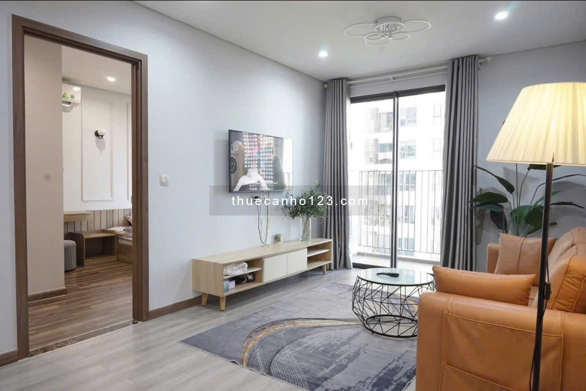 Sky Center, Phổ Quang, TB, 2PN rộng, 97m2, Căn góc, NTCC, 19tr/tháng