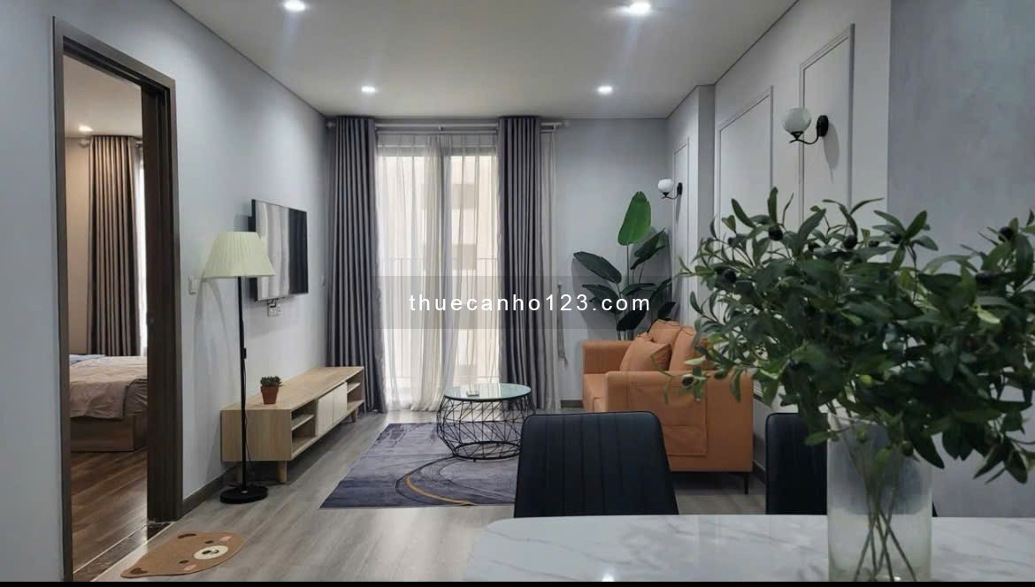 Sky Center, Phổ Quang, TB, 2PN rộng, 97m2, Căn góc, NTCC, 19tr/tháng