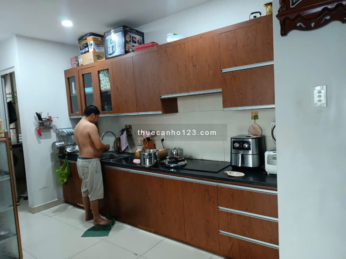 Chung cư Đặng Văn Ngữ, P13, Phú Nhuận, 11tr/th, 100m2, 2PN, L4, Thang Bộ.