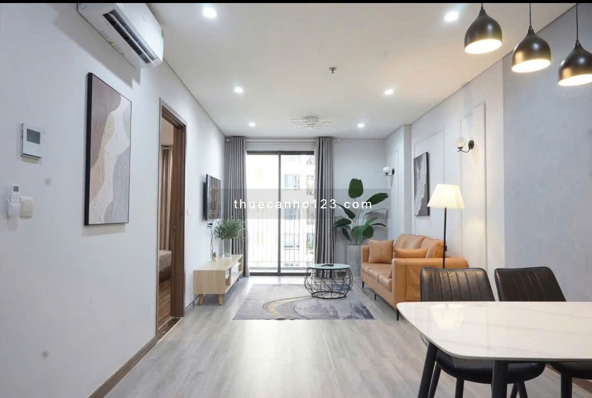 Sky Center, Phổ Quang, TB, 2PN rộng, 97m2, Căn góc, NTCC, 19tr/tháng