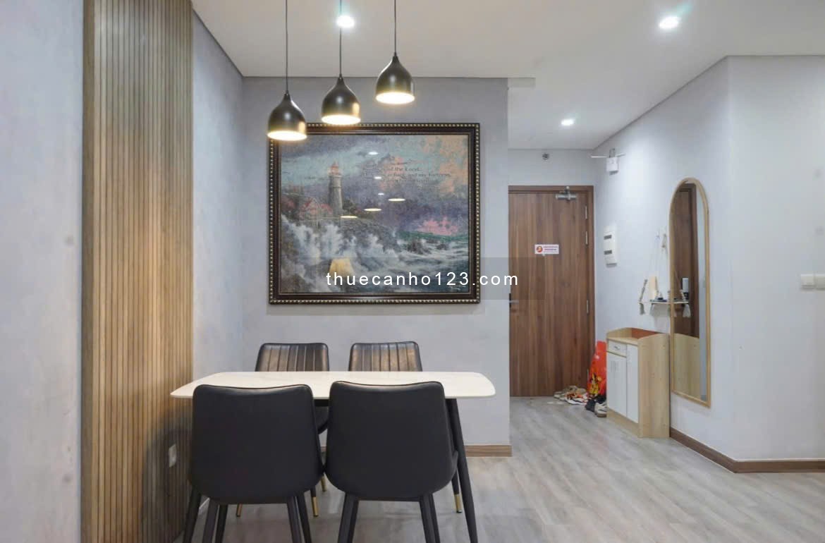 Sky Center, Phổ Quang, TB, 2PN rộng, 97m2, Căn góc, NTCC, 19tr/tháng