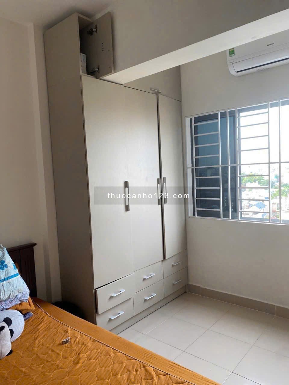 Chung cư Đăng Văn Ngữ, P13, Phú Nhuận: 2p ngủ, 110m2, 10tr/tháng, đầy đủ nội thất