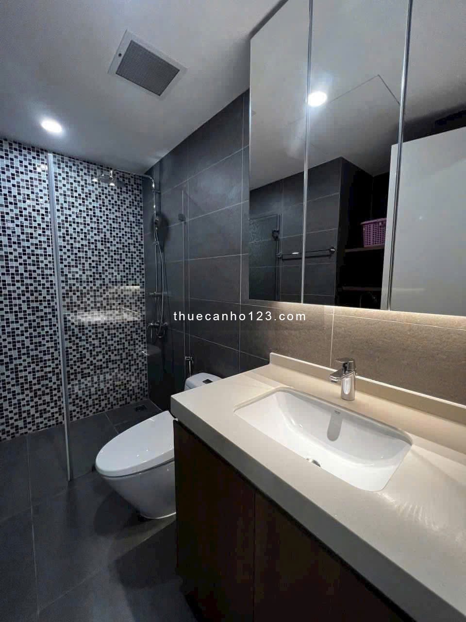 Chung cư Saigon Air, Bạch Đằng, TB: 96m2, 2p ngủ, NT mới, Căn Góc, 19tr/th