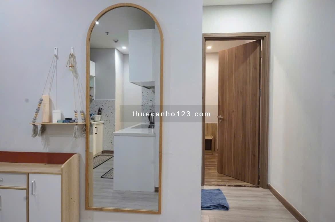 Sky Center, Phổ Quang, TB, 2PN rộng, 97m2, Căn góc, NTCC, 19tr/tháng