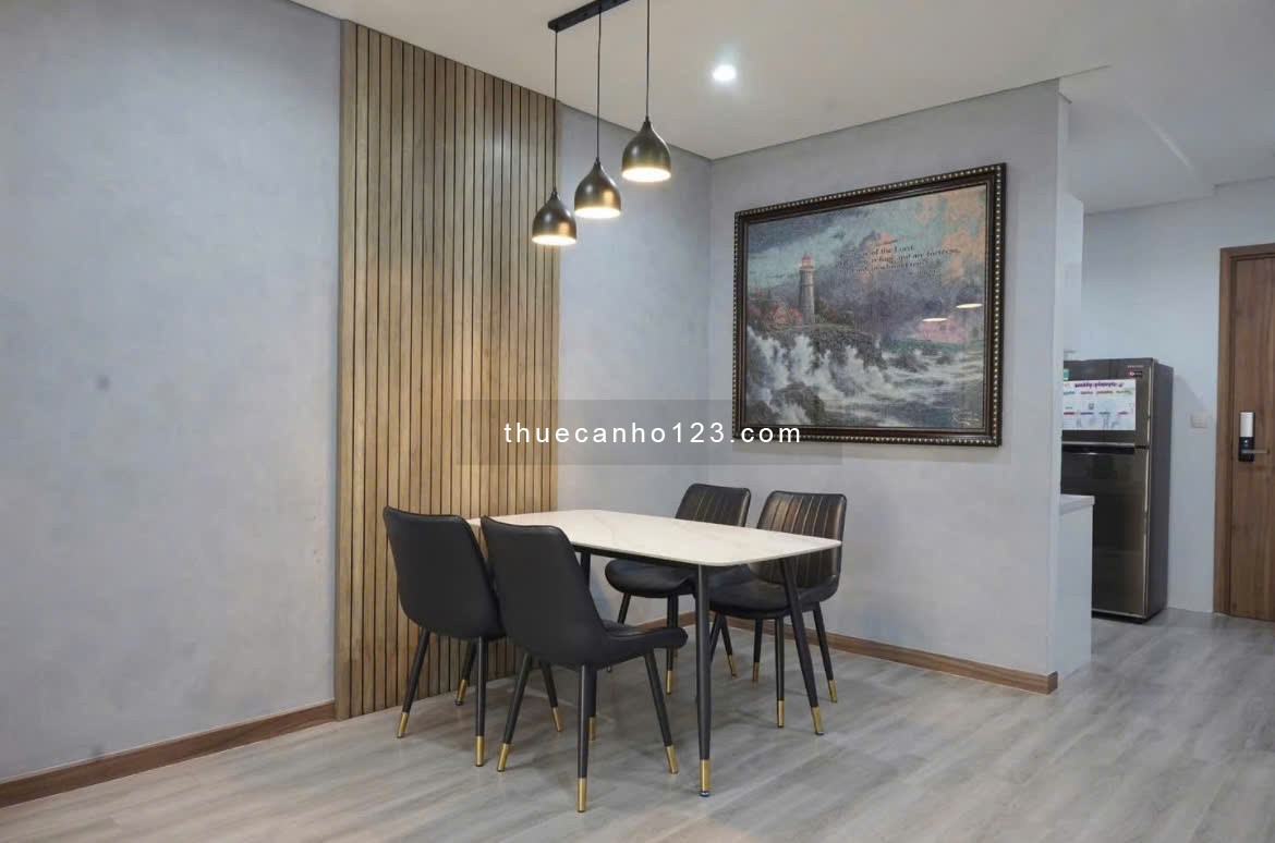 Sky Center, Phổ Quang, TB, 2PN rộng, 97m2, Căn góc, NTCC, 19tr/tháng