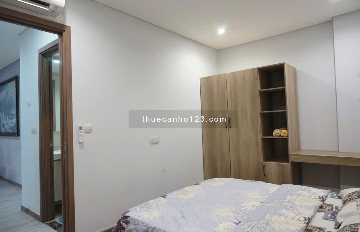 Sky Center, Phổ Quang, TB, 2PN rộng, 97m2, Căn góc, NTCC, 19tr/tháng